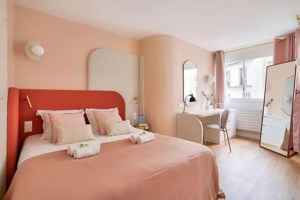 פריז La Vie En Rose - 2 Chambres Doubles דירה